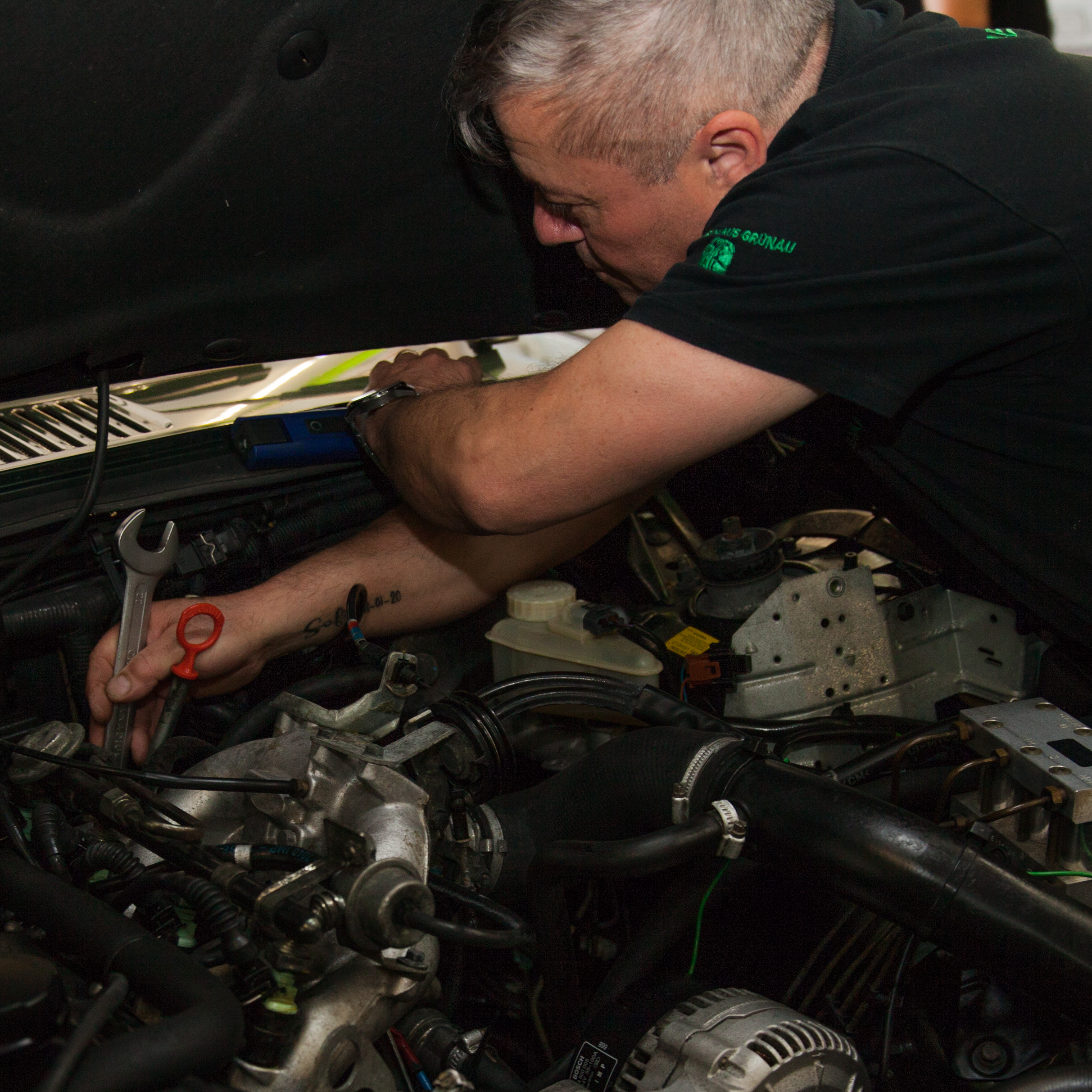 Autoservice und Reparaturen